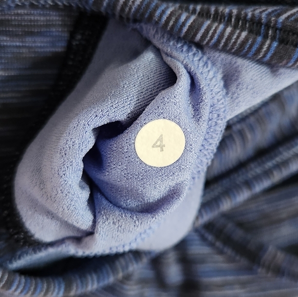 Lululemon No Limits Tank - Picture 11 of 11